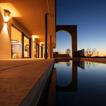 Eva & Boutique Resort 4*