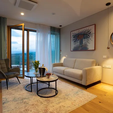 Eva & Boutique 4* Dobrovo