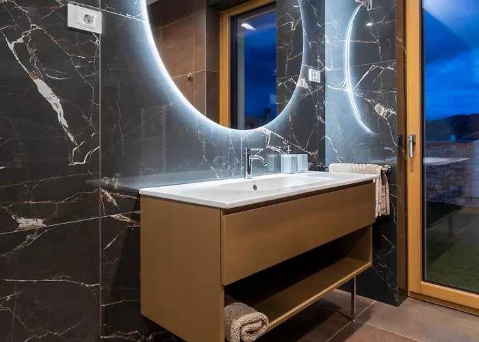 Eva & Boutique ドブロボ